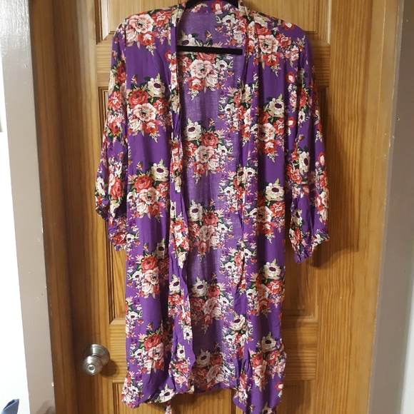 Robe - Picture 4 of 4